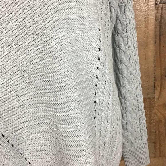 Caslon Women’s Size Small Gray Cable Knit V-Neck Oversized Pullover Sweater NWOT - Picture 9 of 14